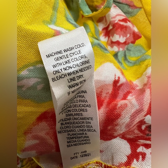 Jolie & Joy yellow Summer floral short sleeve crop top tie front medium Junior - Picture 3 of 8